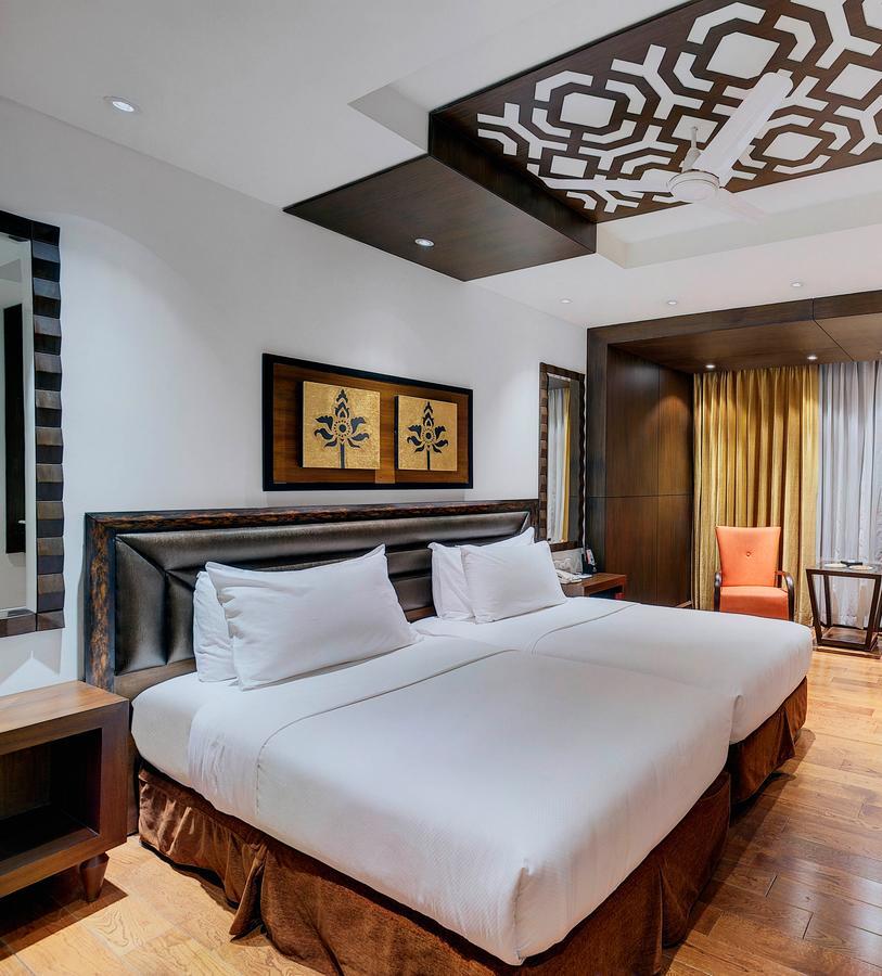 Mayfair Convention Bhubaneswar Extérieur photo