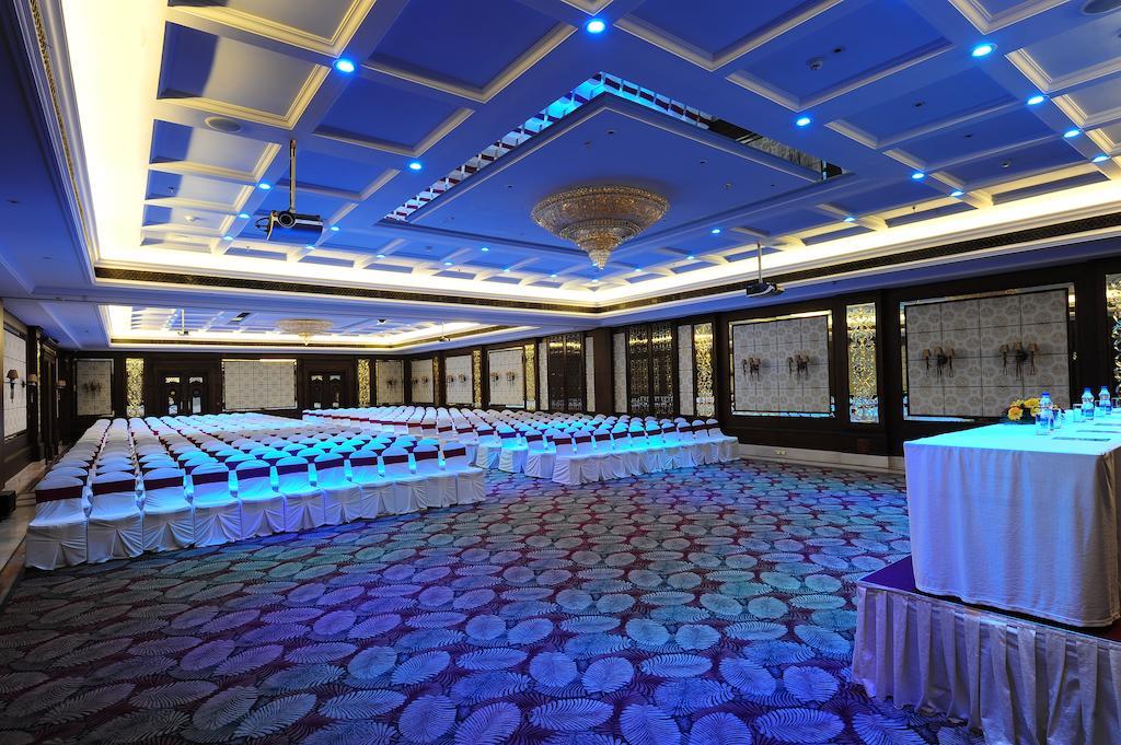 Mayfair Convention Bhubaneswar Extérieur photo